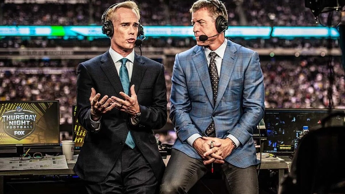 Troy Aikman and Joe Buck